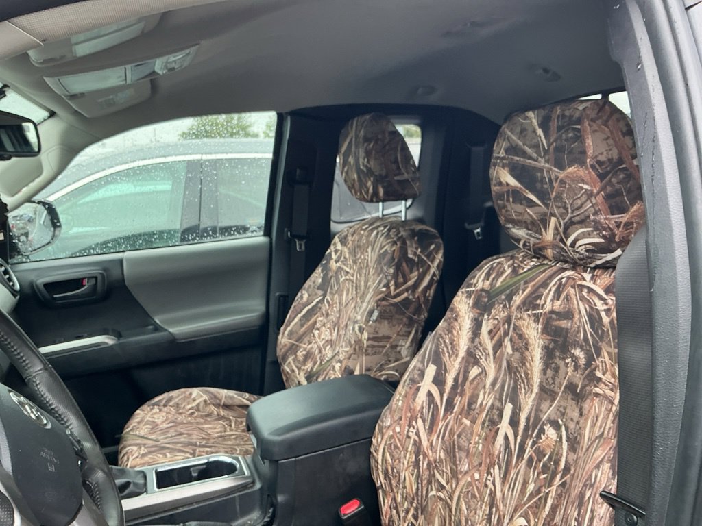 Used 2017 Toyota Tacoma SR5 w/ Tow Package AWD/4WD image 15
