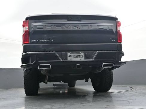 Used 2022 Chevrolet Silverado 1500 LT Trail Boss w/ LT Trail Boss Premium Package AWD/4WD image 31