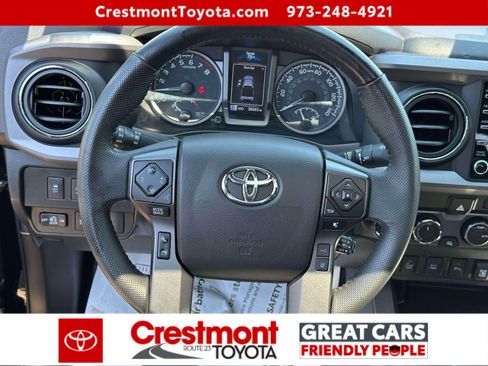 Used 2023 Toyota Tacoma TRD Off-Road w/ TRD Premium Off Road Package AWD/4WD image 11