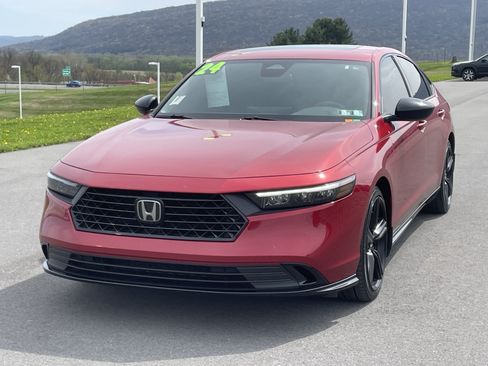 Used 2024 Honda Accord Sport image 8