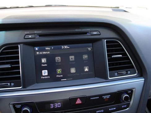 Used 2016 Hyundai Sonata SE FWD image 21