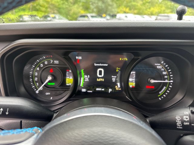 Used 2024 Jeep Wrangler High Altitude AWD/4WD image 30