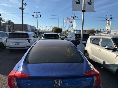 Used 2018 Honda Civic LX image 3