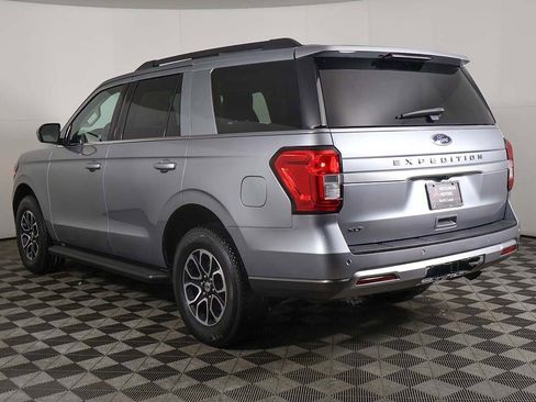 Used 2024 Ford Expedition XLT image 11