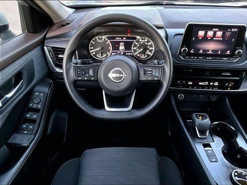 Certified 2023 Nissan Rogue SV AWD/4WD image 15