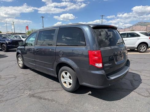 Used 2013 Dodge Grand Caravan SXT w/ Entertainment Group 1 FWD image 13