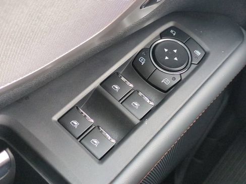 Used 2025 Ford Expedition Active AWD/4WD image 27