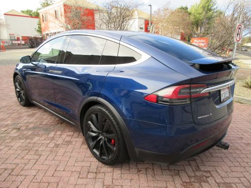 Used 2017 Tesla Model X P100D image 62