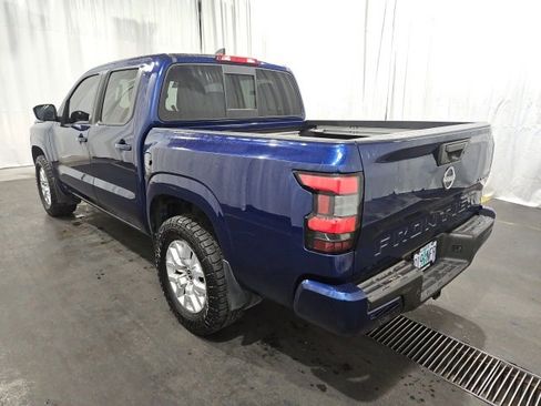 Used 2022 Nissan Frontier SV image 5