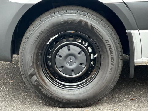 New 2026 Mercedes-Benz Sprinter 2500 image 23