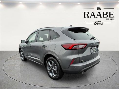 Used 2023 Ford Escape ST-Line w/ Tech Pack #1 image 5