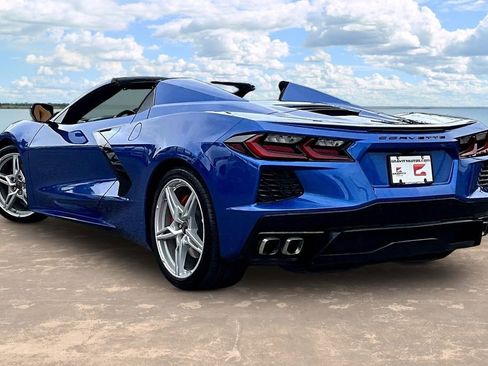 Used 2023 Chevrolet Corvette Stingray Preferred Conv w/ 2LT RWD image 4