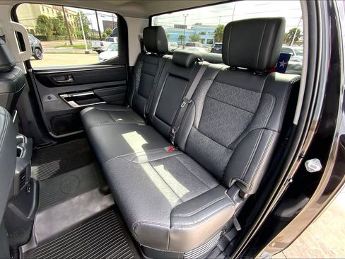 Used 2024 Toyota Tundra Limited AWD/4WD image 20