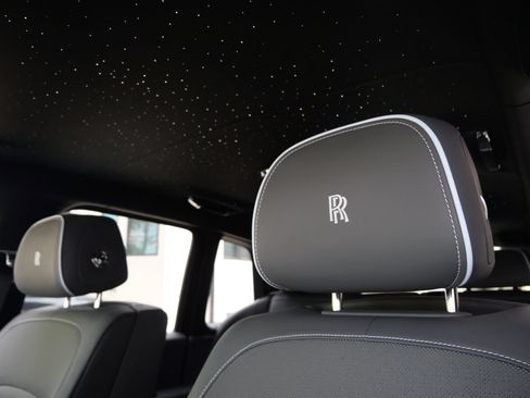 Used 2024 Rolls-Royce Cullinan w/ Cullinan Package AWD/4WD image 10
