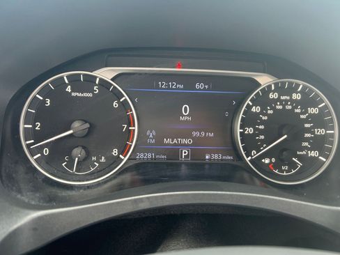 Used 2025 Nissan Altima 2.5 SV image 40