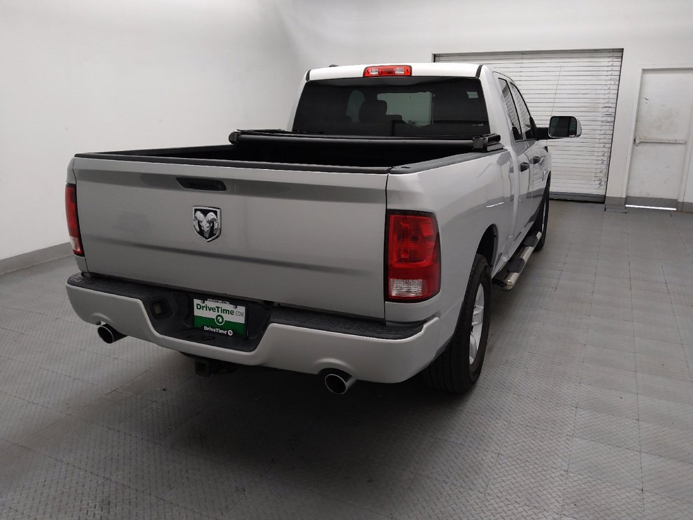 Used 2017 RAM 1500 Express RWD image 7