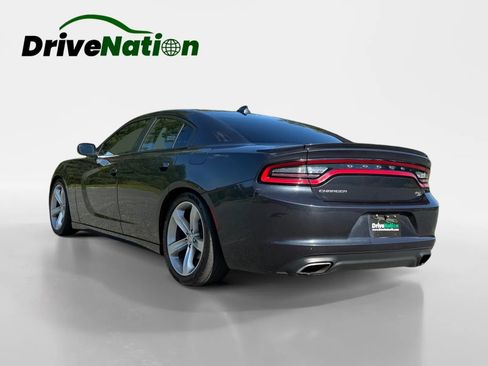 Used 2016 Dodge Charger R/T RWD image 3