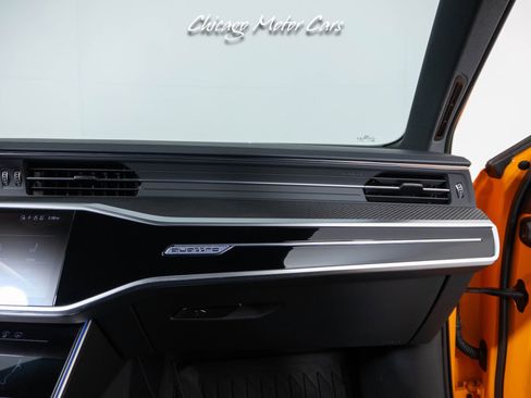 Used 2022 Audi RS 6 image 35