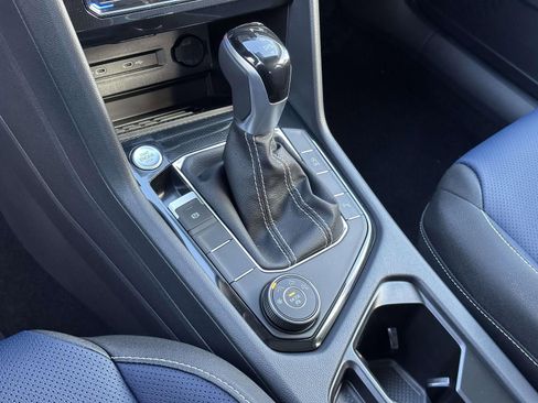 New 2026 Volkswagen Taos SEL AWD/4WD image 18