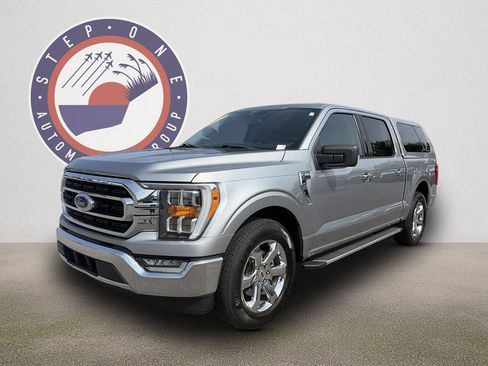 Used 2022 Ford F150 XLT w/ Equipment Group 302A High RWD image 2