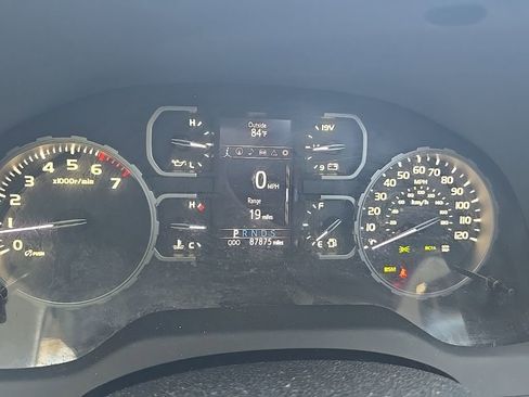 Used 2020 Toyota Tundra SR5 AWD/4WD image 22