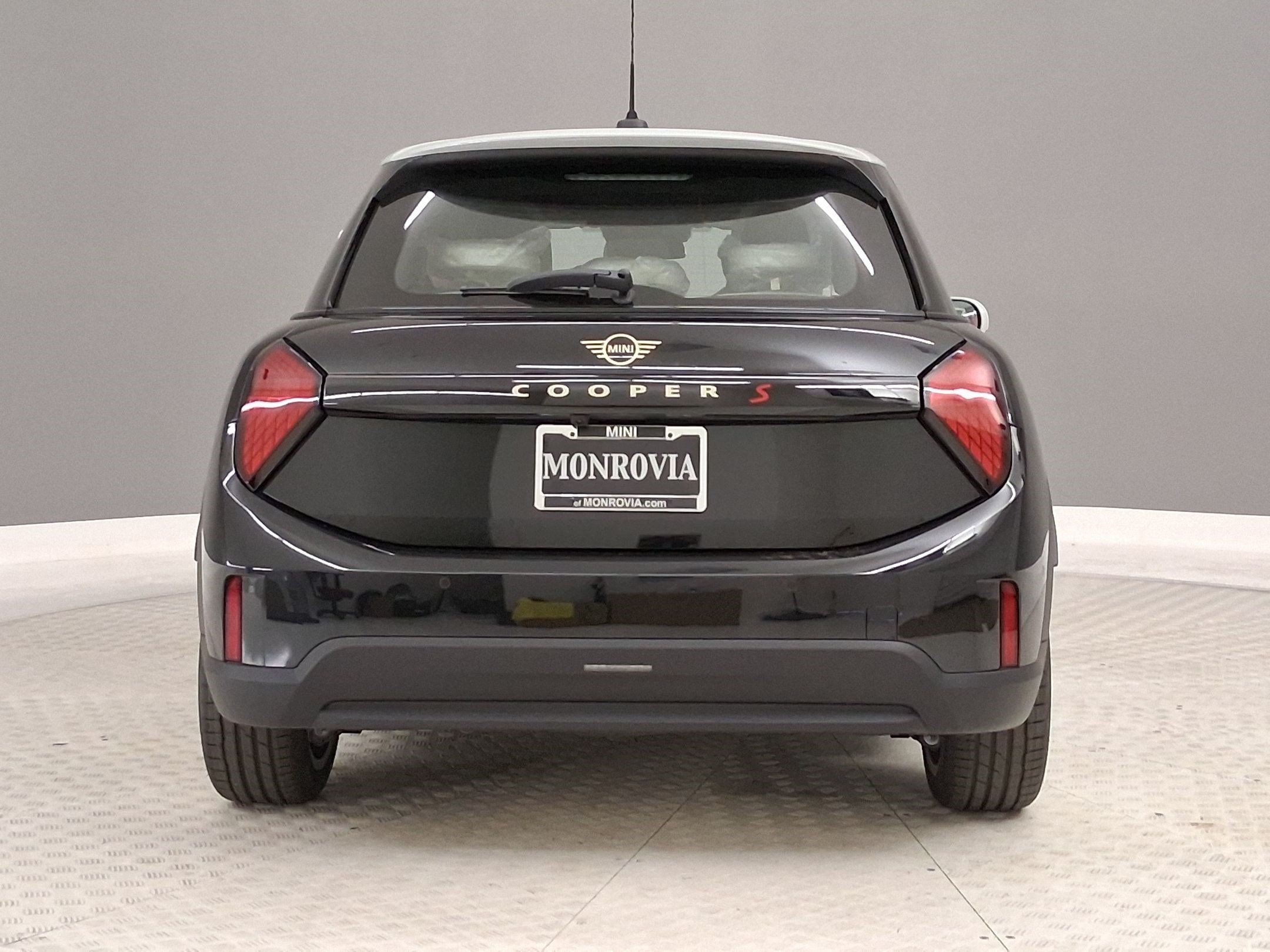 New 2026 MINI Cooper S FWD image 8