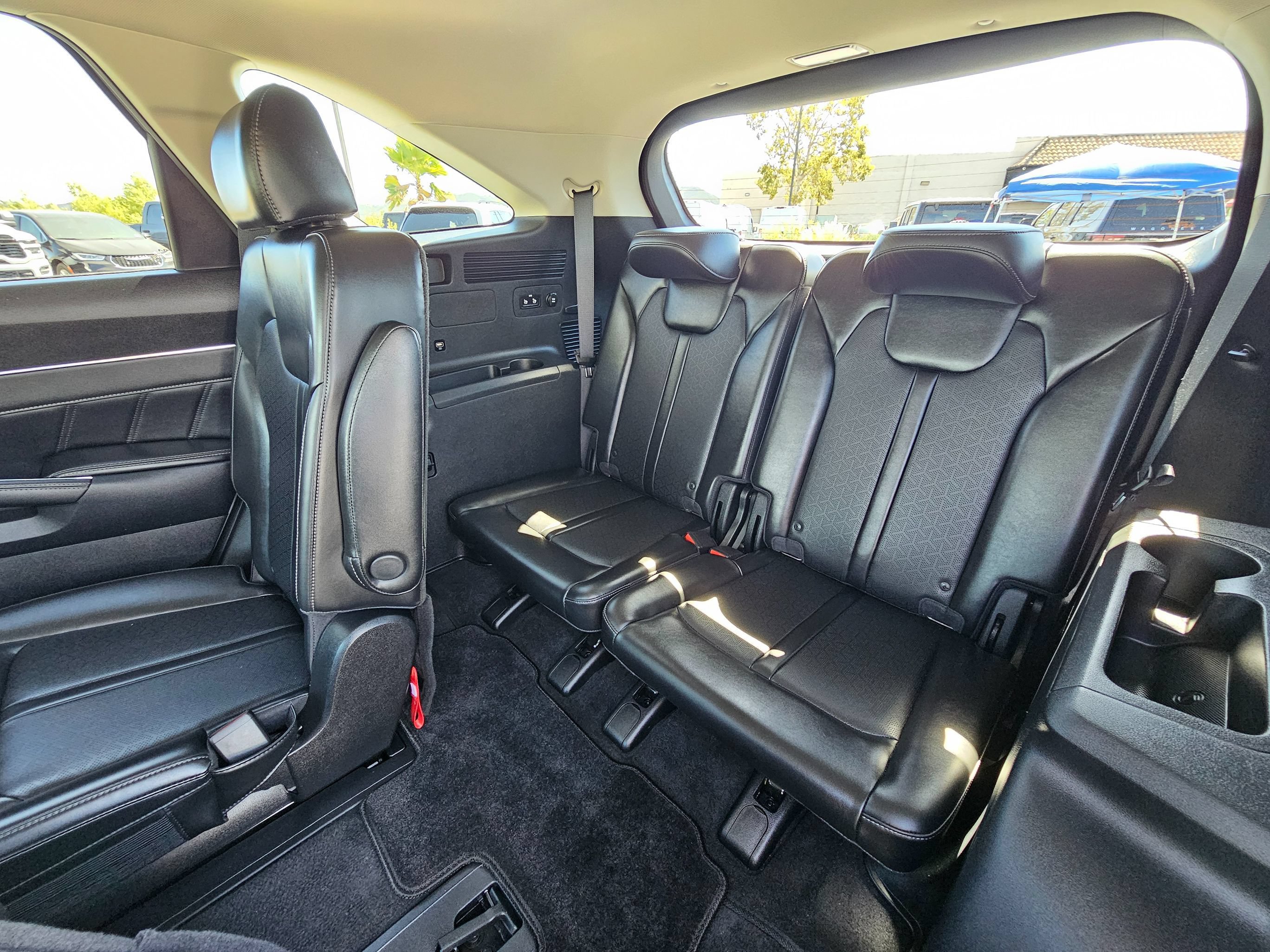 Used 2023 Kia Sorento SX FWD image 22