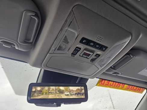 Used 2019 Toyota RAV4 Limited AWD/4WD image 26