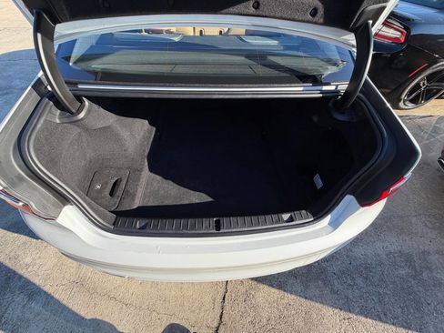 Used 2019 BMW 750i xDrive w/ Luxury Rear Seating Package image 10