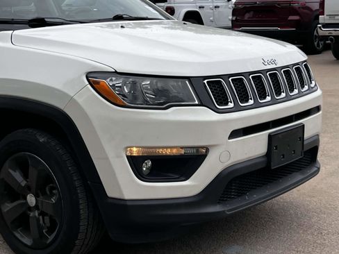 Used 2020 Jeep Compass Latitude w/ Cold Weather Group image 8
