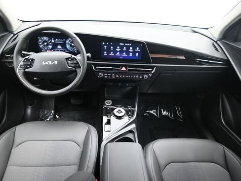 New 2026 Kia Niro Wind FWD image 32