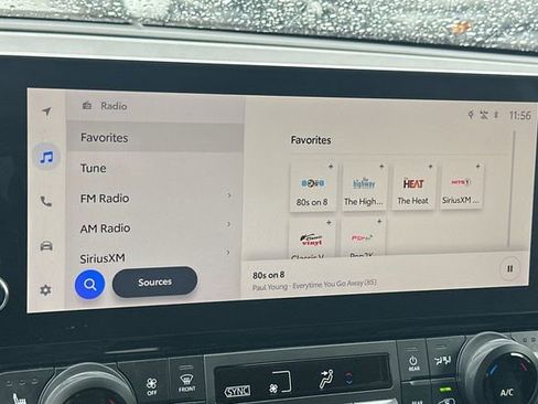Used 2025 Toyota Grand Highlander AWD image 22