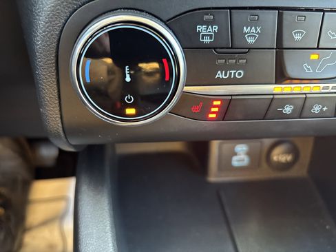 Used 2023 Ford Escape Active image 29