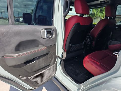 Used 2024 Jeep Wrangler Unlimited Rubicon 392 AWD/4WD image 13