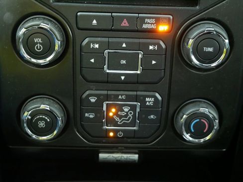 Used 2013 Ford F150 FX4 w/ FX Appearance Pkg image 29