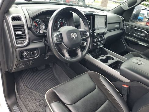 Used 2022 RAM 1500 Laramie AWD/4WD image 6