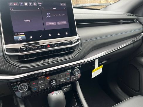 New 2026 Jeep Compass Limited AWD/4WD image 12