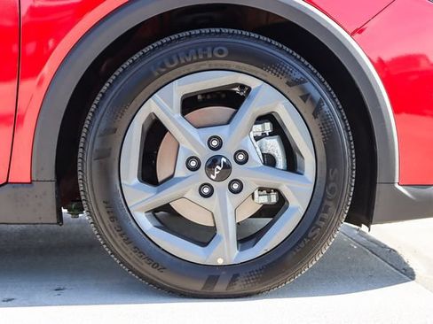 Used 2025 Kia K4 FWD image 11