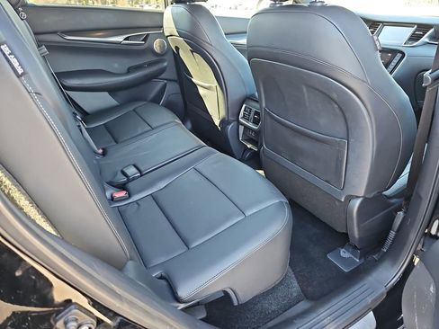 Used 2025 INFINITI QX55 Essential image 14