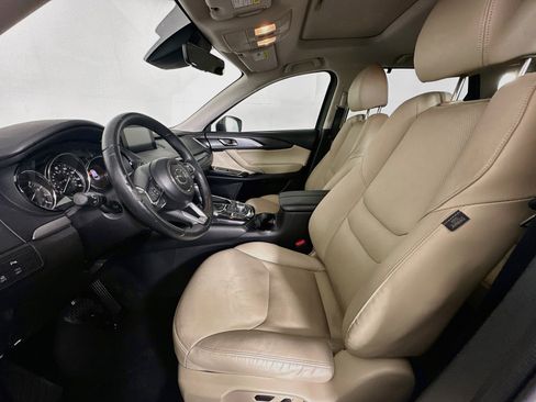 Used 2019 MAZDA CX-9 Touring w/ Touring Premium Package FWD image 13