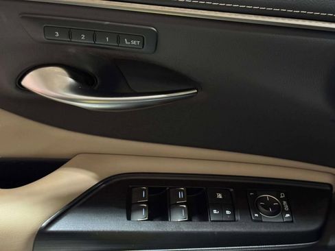 Used 2021 Lexus ES 300h w/ Premium Package FWD image 19