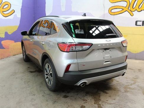 Used 2022 Ford Escape SEL image 6