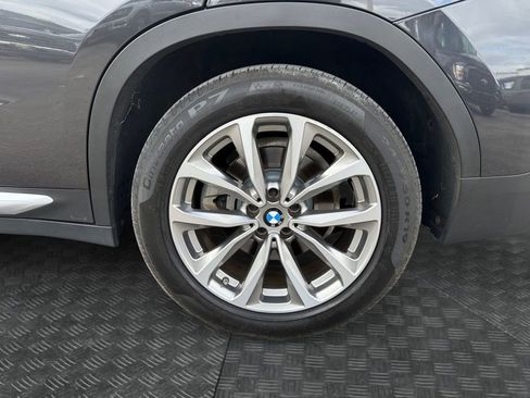Used 2019 BMW X4 xDrive30i w/ Premium Package image 17