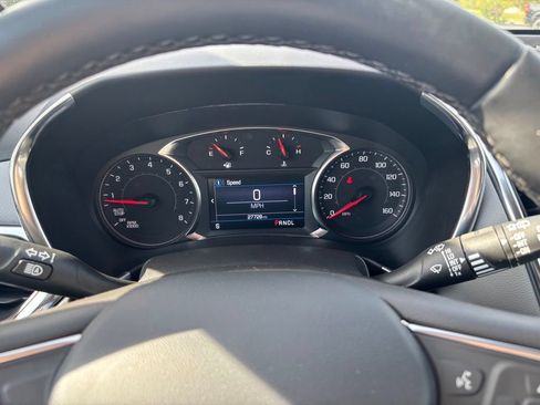 Used 2024 Chevrolet Equinox LT FWD image 33