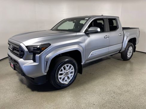 New 2026 Toyota Tacoma SR5 image 7