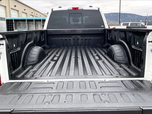 Used 2021 Ford F350 Platinum image 18