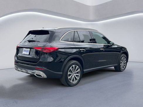 New 2025 Mercedes-Benz GLC 300 4MATIC image 3