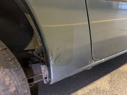 Used 2005 Dodge Grand Caravan SXT w/ Leather Interior Group image 19