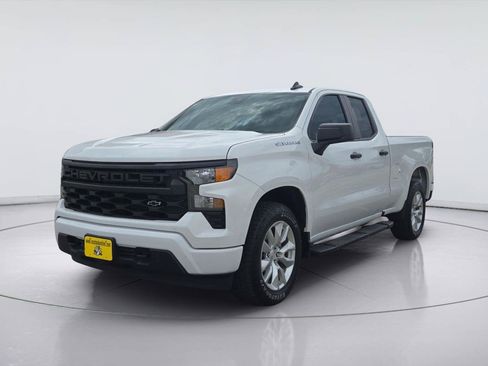 Used 2024 Chevrolet Silverado 1500 Custom RWD image 1
