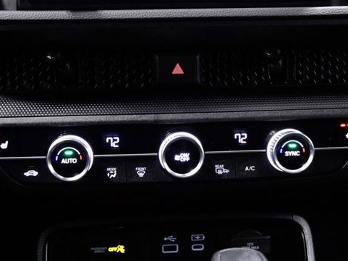 Certified 2023 Honda CR-V EX image 32